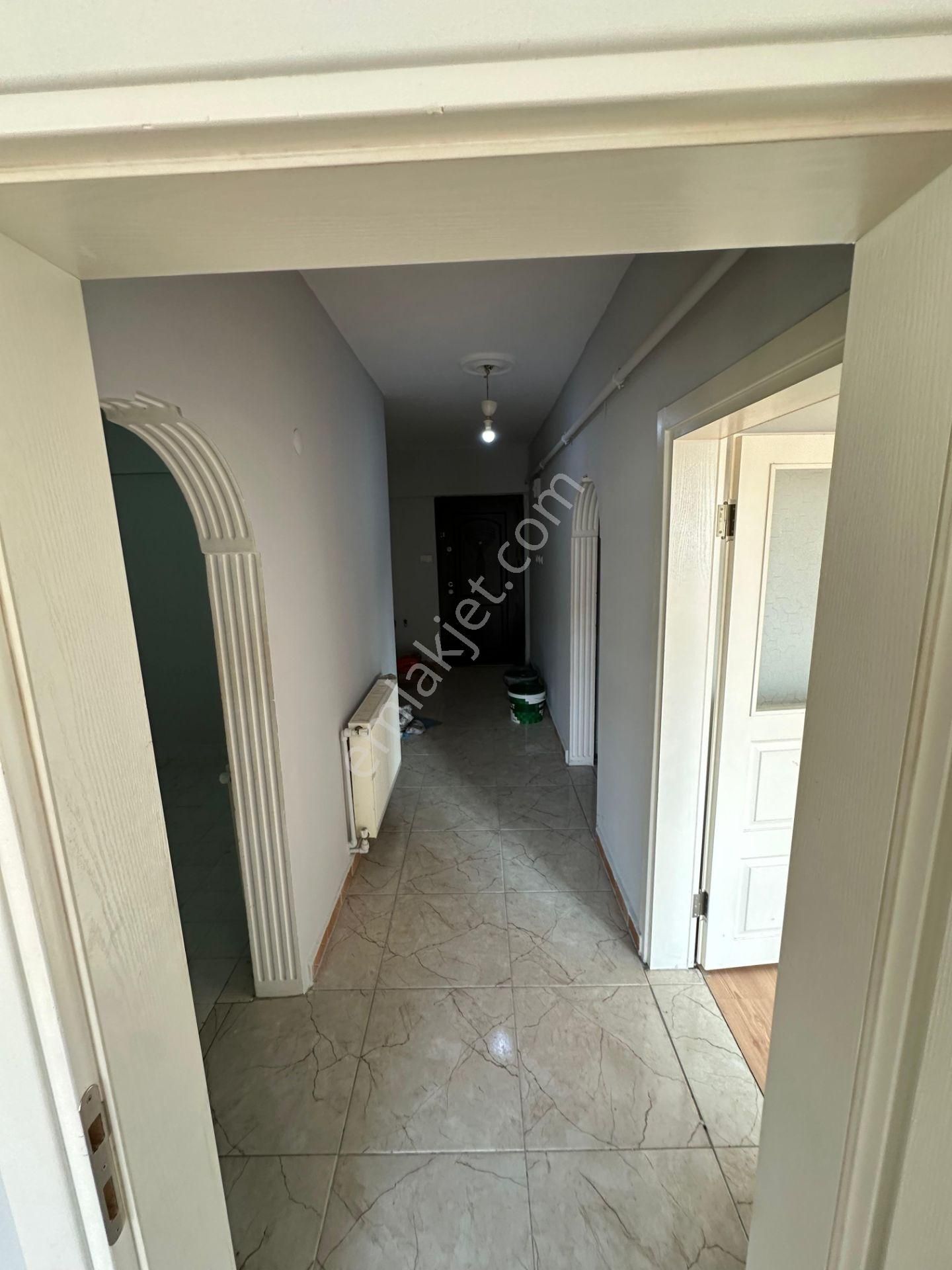 Bursa İnegöl Kemalpaşa Mah 105m2 4.kat 33yıl Kat Sayısı 5 Boş K.mülkiyeti K.uygun Satılık Daire - Görsel 2