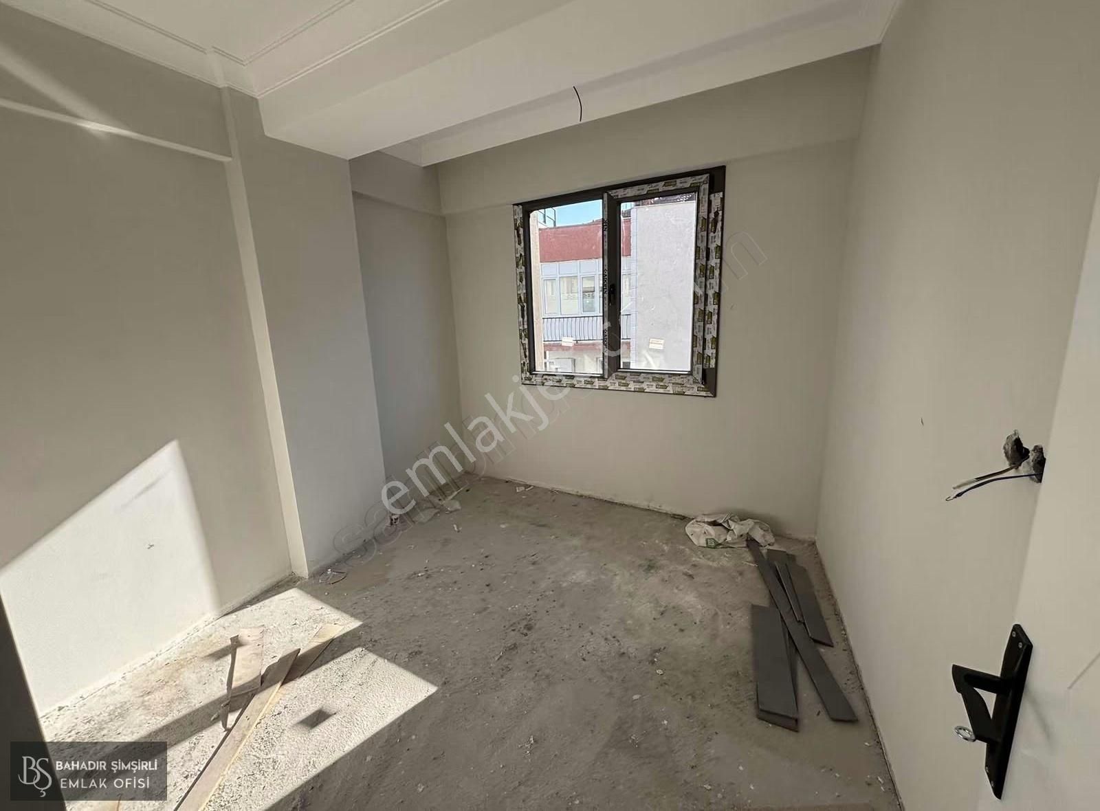 Bahadır Şimşirli'den Atatürk Mahallesinde Satılık 2+1 Daire - Görsel 14