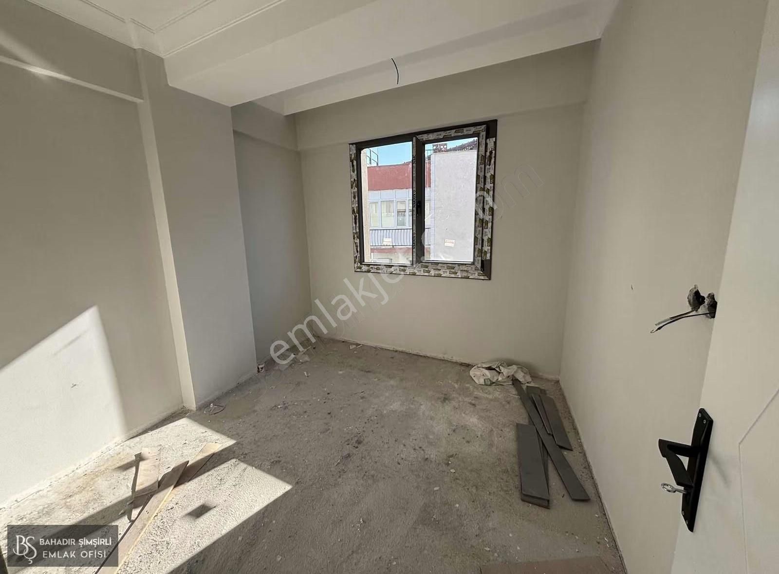 Bahadır Şimşirli'den Atatürk Mahallesinde Satılık 2+1 Daire - Görsel 7