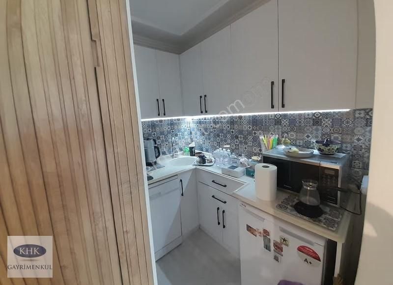 Karşıyaka Medipol Hastanesi Yanında Kiralık Ferah Köşe Ofis - Görsel 9