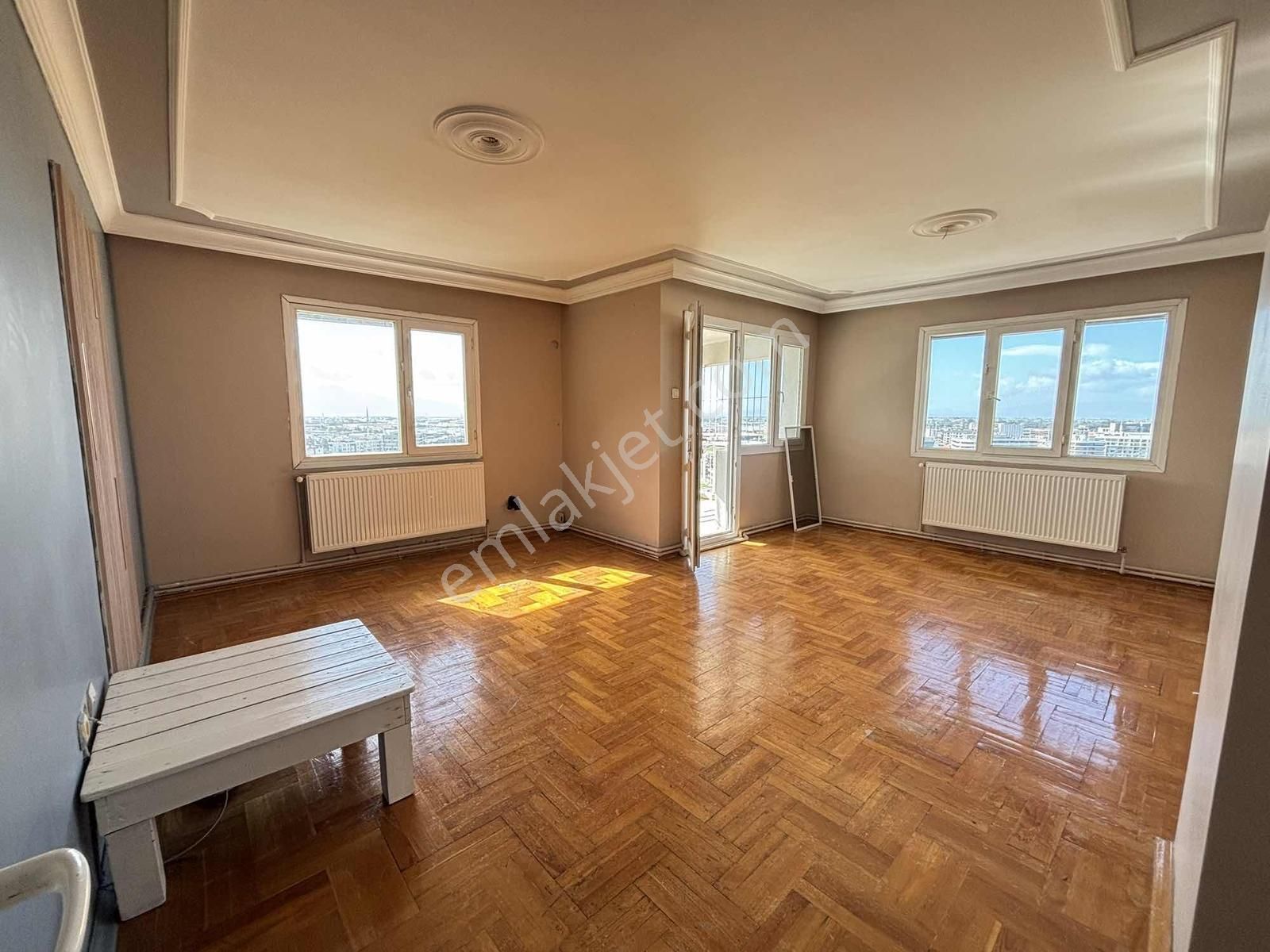 İzmir Çiğli Esentepe Panaromik Manzaralı Kiralık 3+1 Cb Ph - Görsel 15