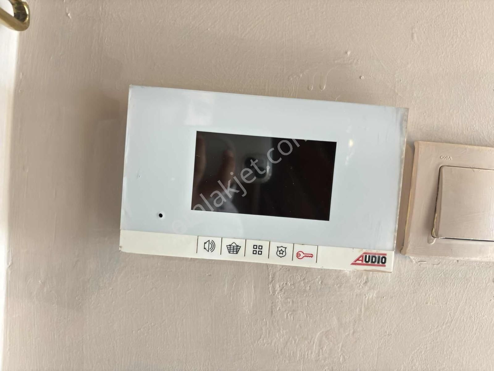 İzmir Çiğli Esentepe Panaromik Manzaralı Kiralık 3+1 Cb Ph - Görsel 2