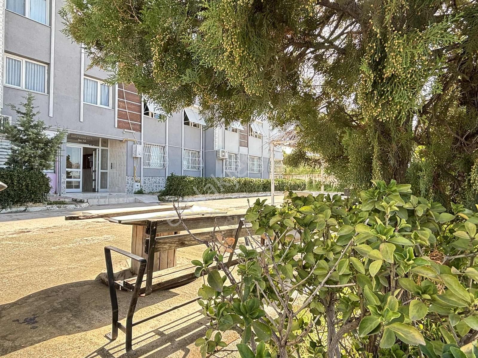 İzmir Çiğli Esentepe Panaromik Manzaralı Kiralık 3+1 Cb Ph - Görsel 18