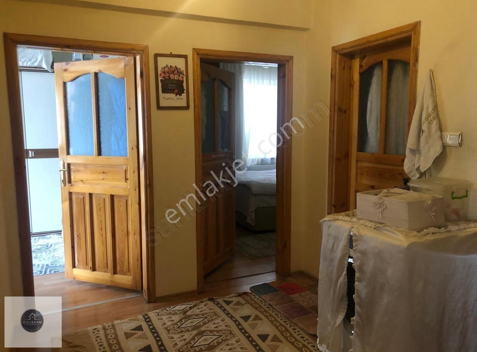 Geçit Mahallesinde Satılık Üc Adet Daire - Görsel 26