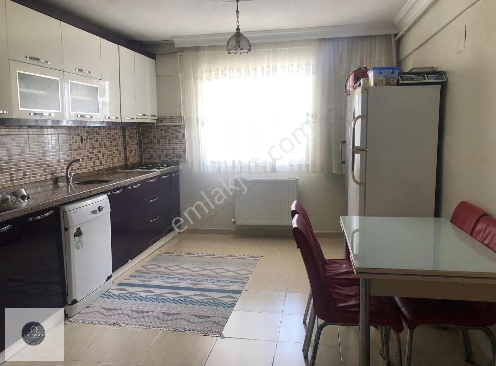Geçit Mahallesinde Satılık Üc Adet Daire - Görsel 16