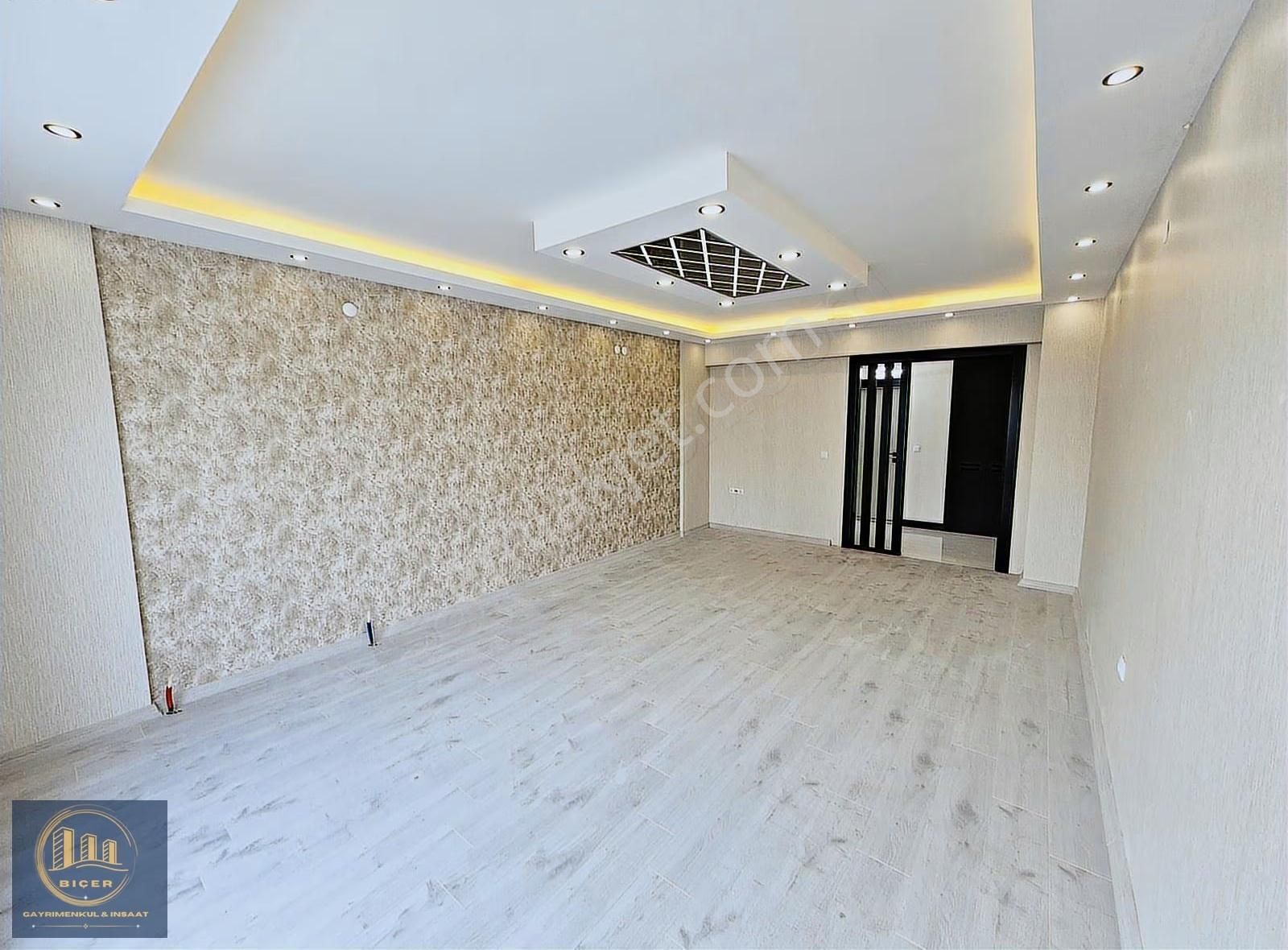 ^yakacık'da Bulvar Üzerinde Emsalsiz Ultralüx Tasarım Daireler^ - Görsel 8