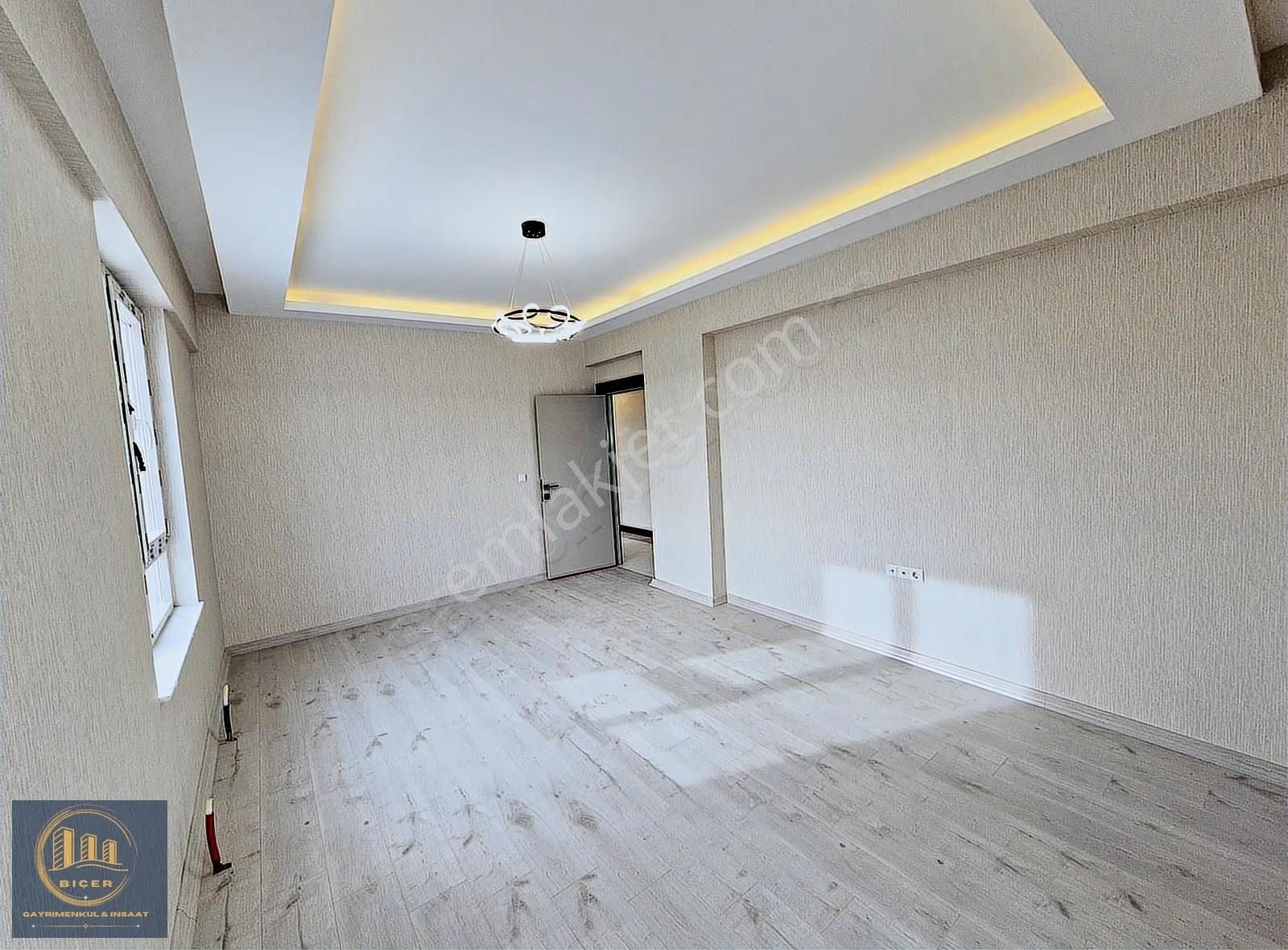 ^yakacık'da Bulvar Üzerinde Emsalsiz Ultralüx Tasarım Daireler^ - Görsel 9