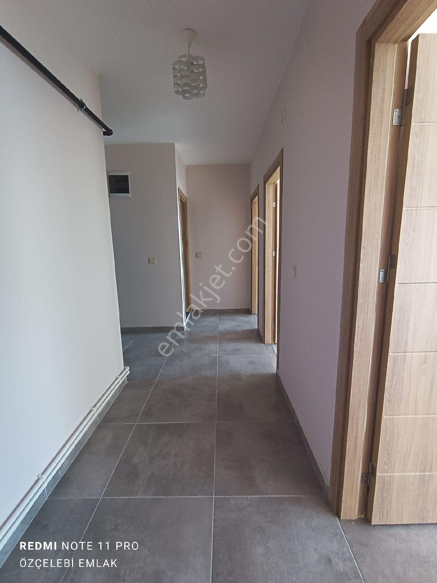 Özçelebi'den 2+1 Sıfır Ayarında Fırsat Daire Koşu Yolu Reyhan Koleji Yanı - Görsel 9