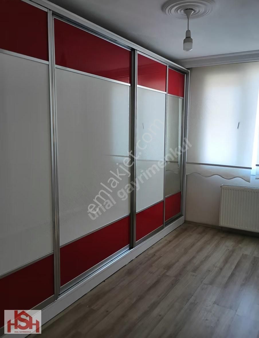 İnönü Mah. Ara Kat Doğal Gazlı 140 M2 3+1 Kiralık Daire - Görsel 13