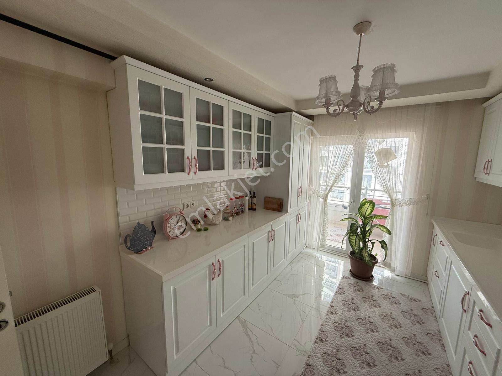 Pasinler Cadde Yakını - Görsel 21