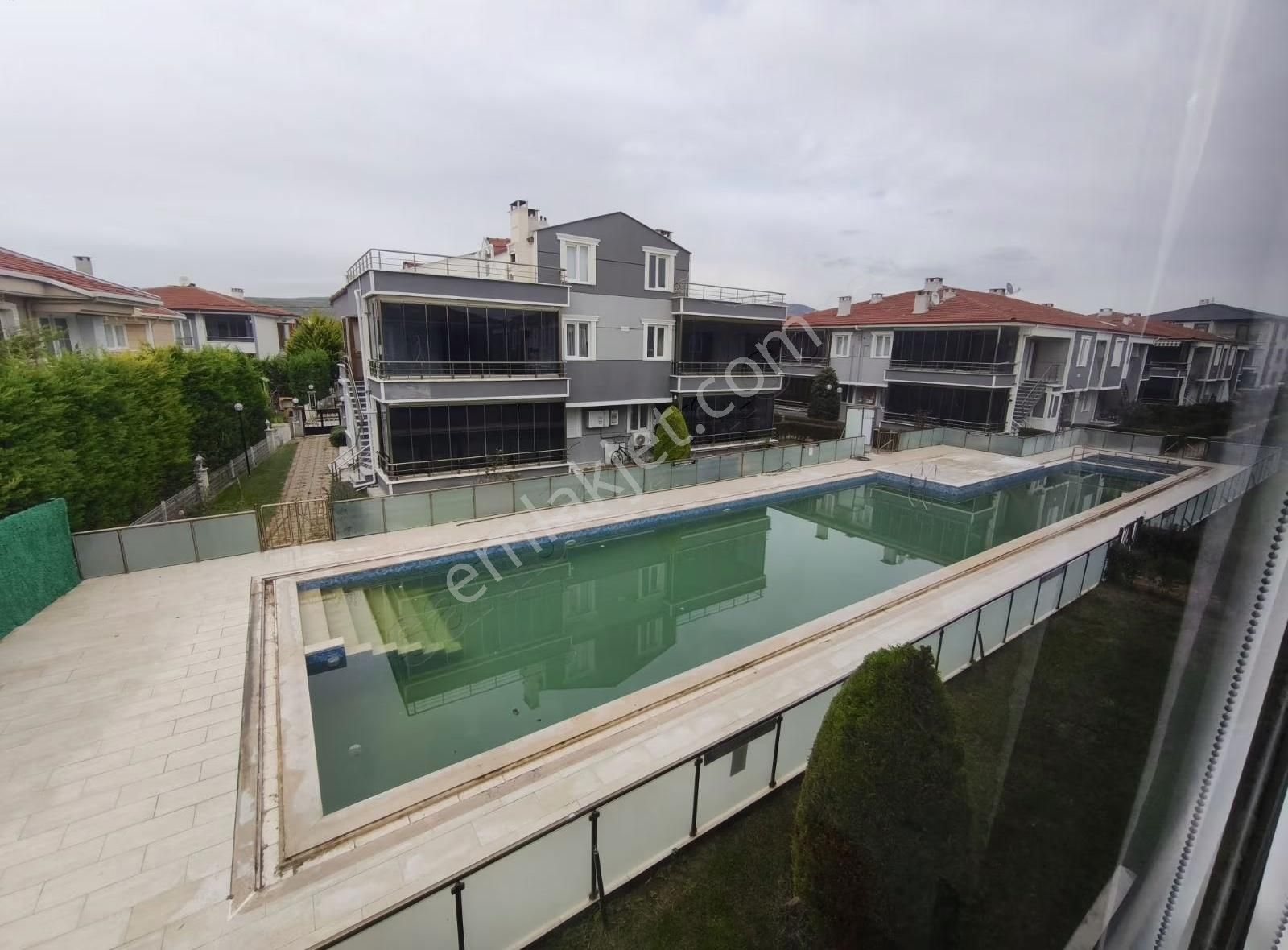 Duru Emlaktan Havuzlu Yazlık - Görsel 5