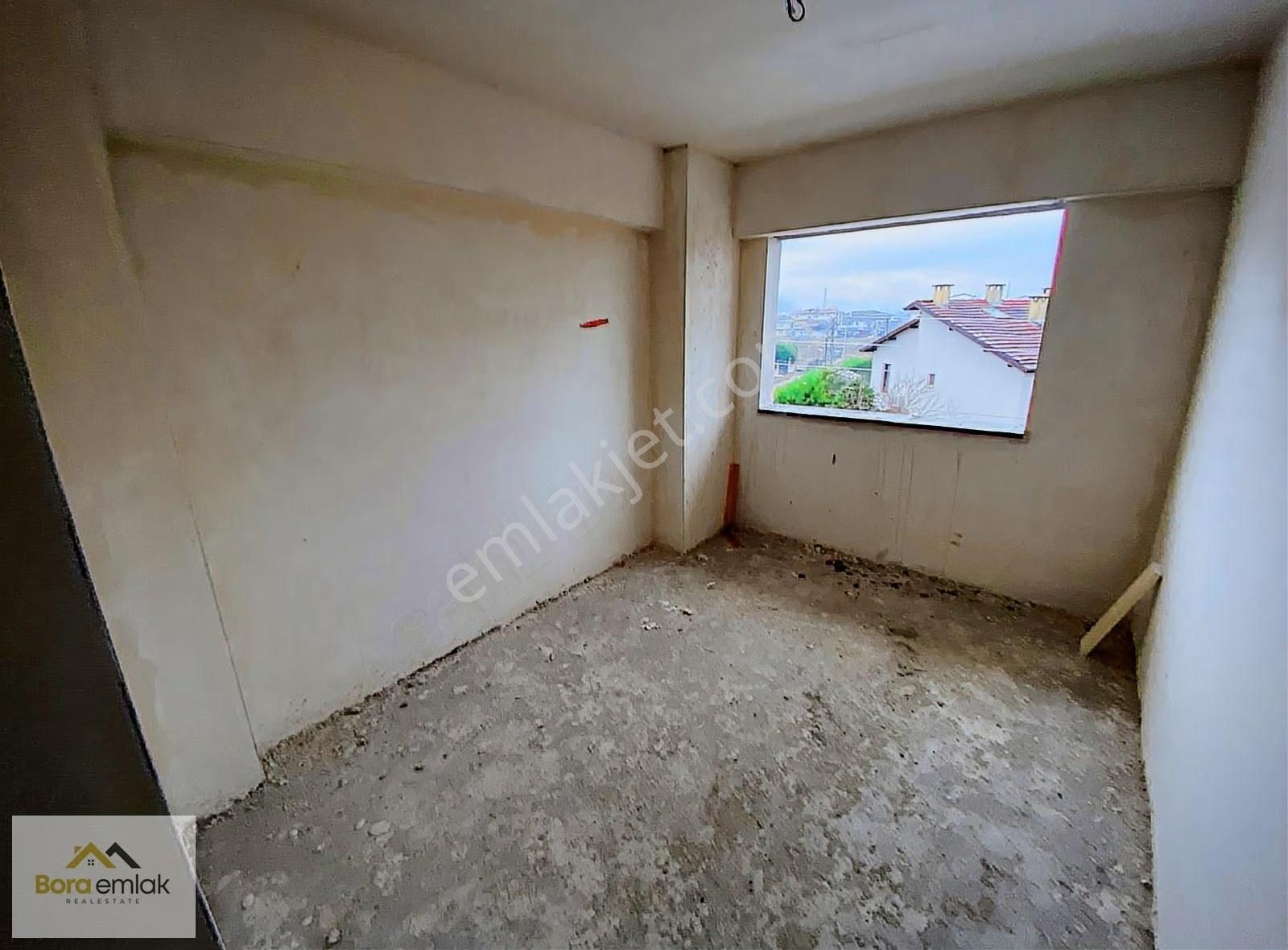 Bora Emlak'dan Ömercikler Mahallesinde Satılık 2+0 Daire - Görsel 21