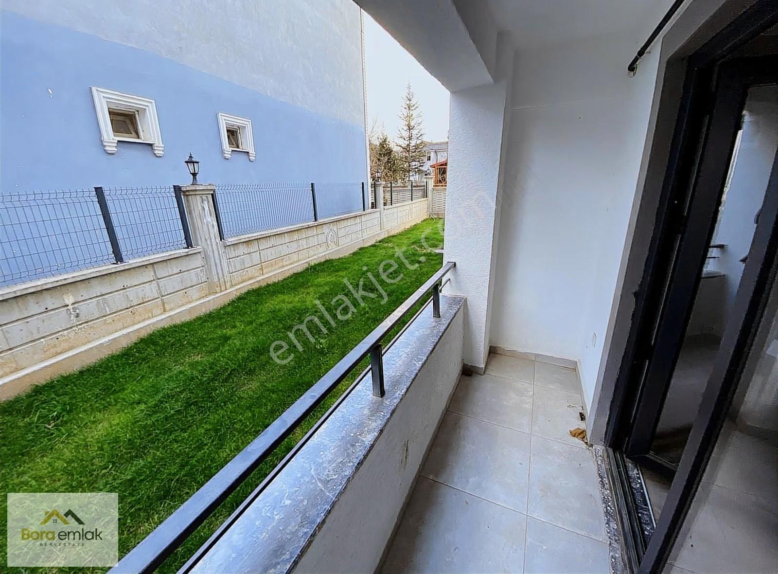 Bora Emlak'dan İnönü Mahallesi'nde Satılık 1+1 Daire - Görsel 18