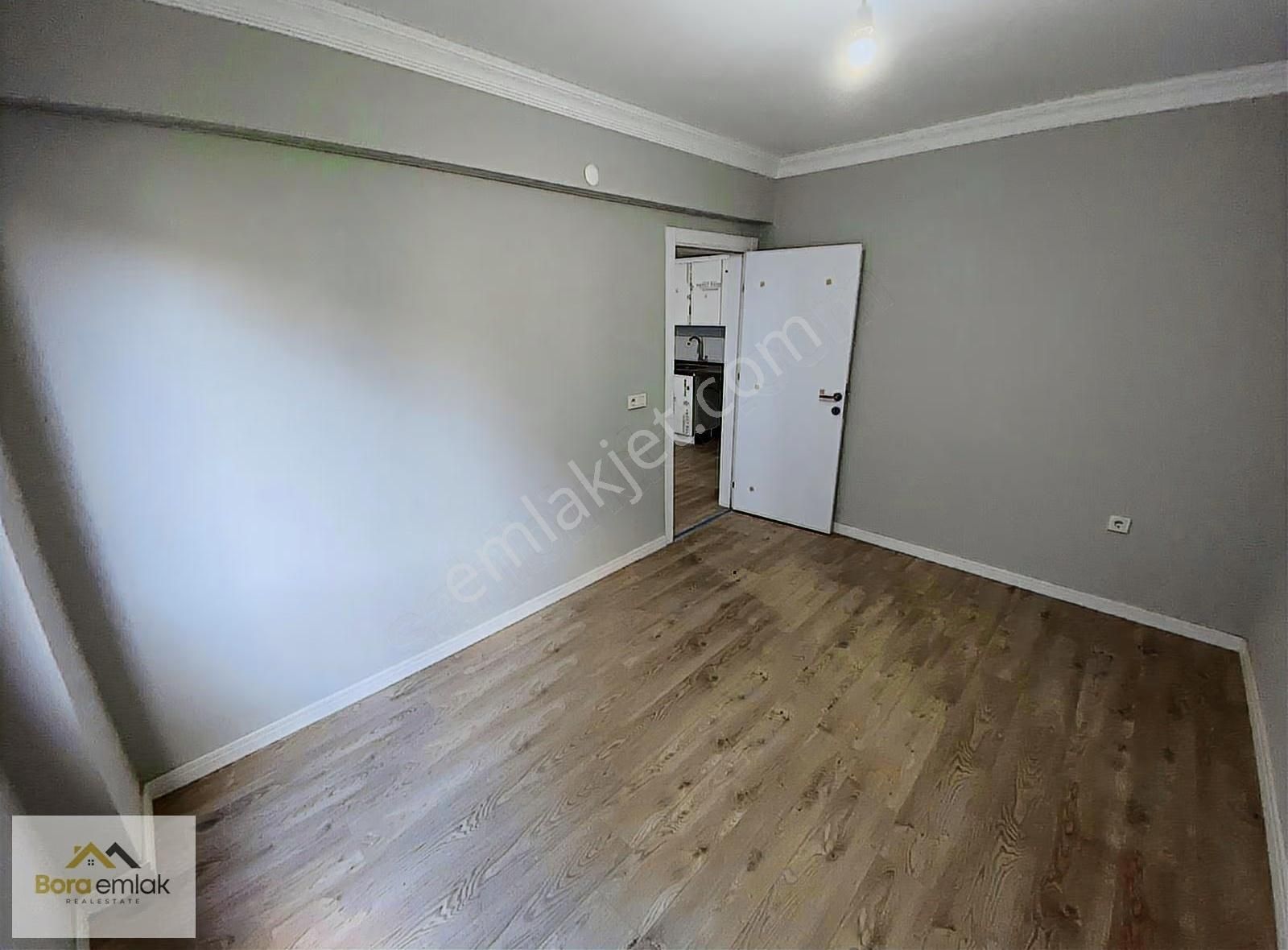 Bora Emlak'dan İnönü Mahallesi'nde Satılık 1+1 Daire - Görsel 8