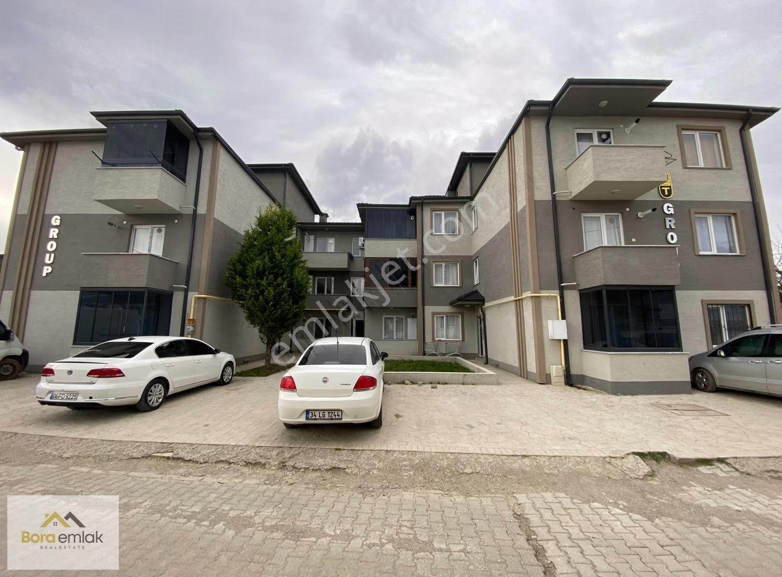 Bora Emlak'dan Yeni Mahalle'de Eşyalı Kiralık 1+1 Daire