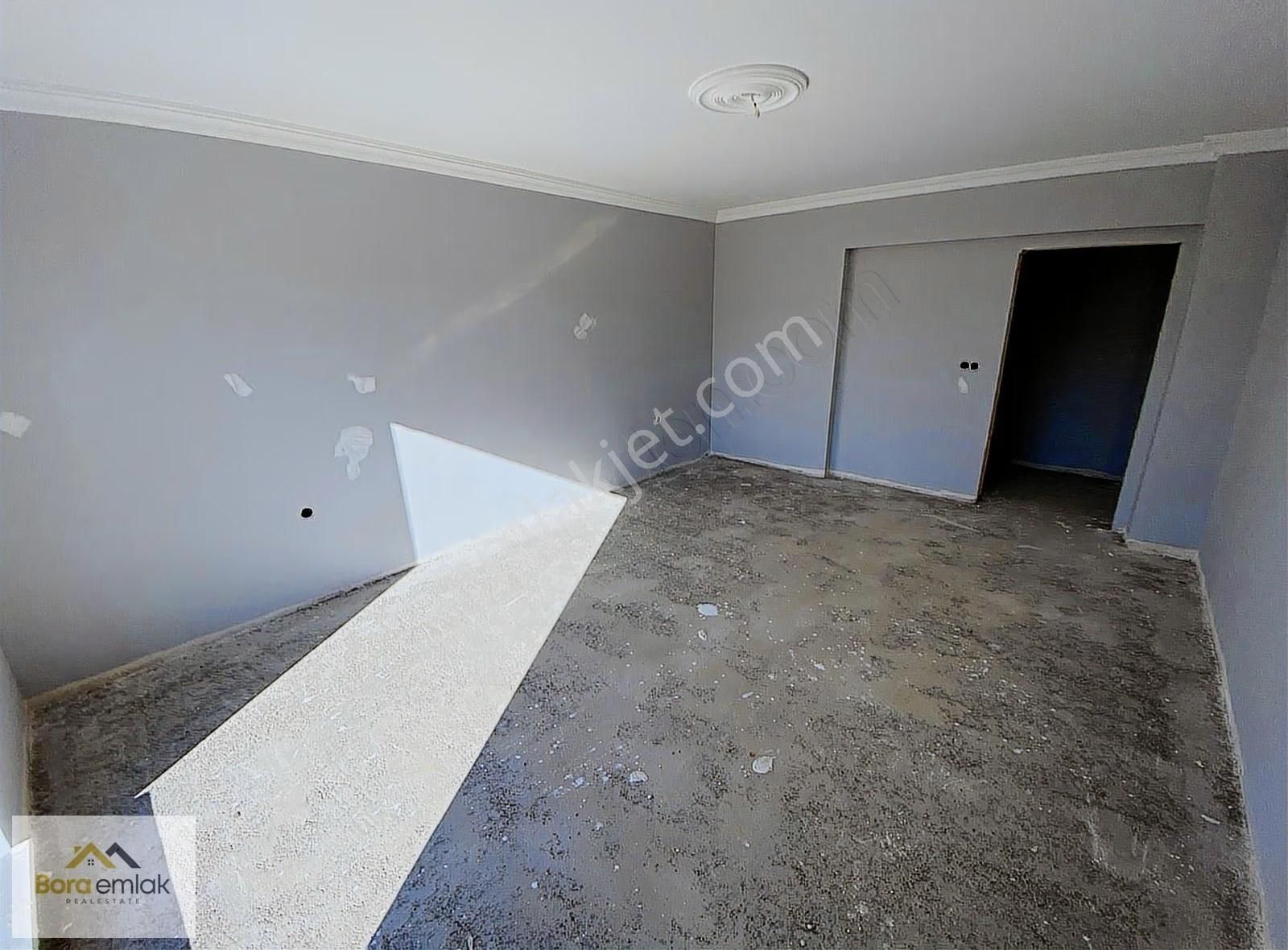 Bora Emlak'dan Yunus Emre Mahallesi'nde Satılık 2+1 Daire - Görsel 15