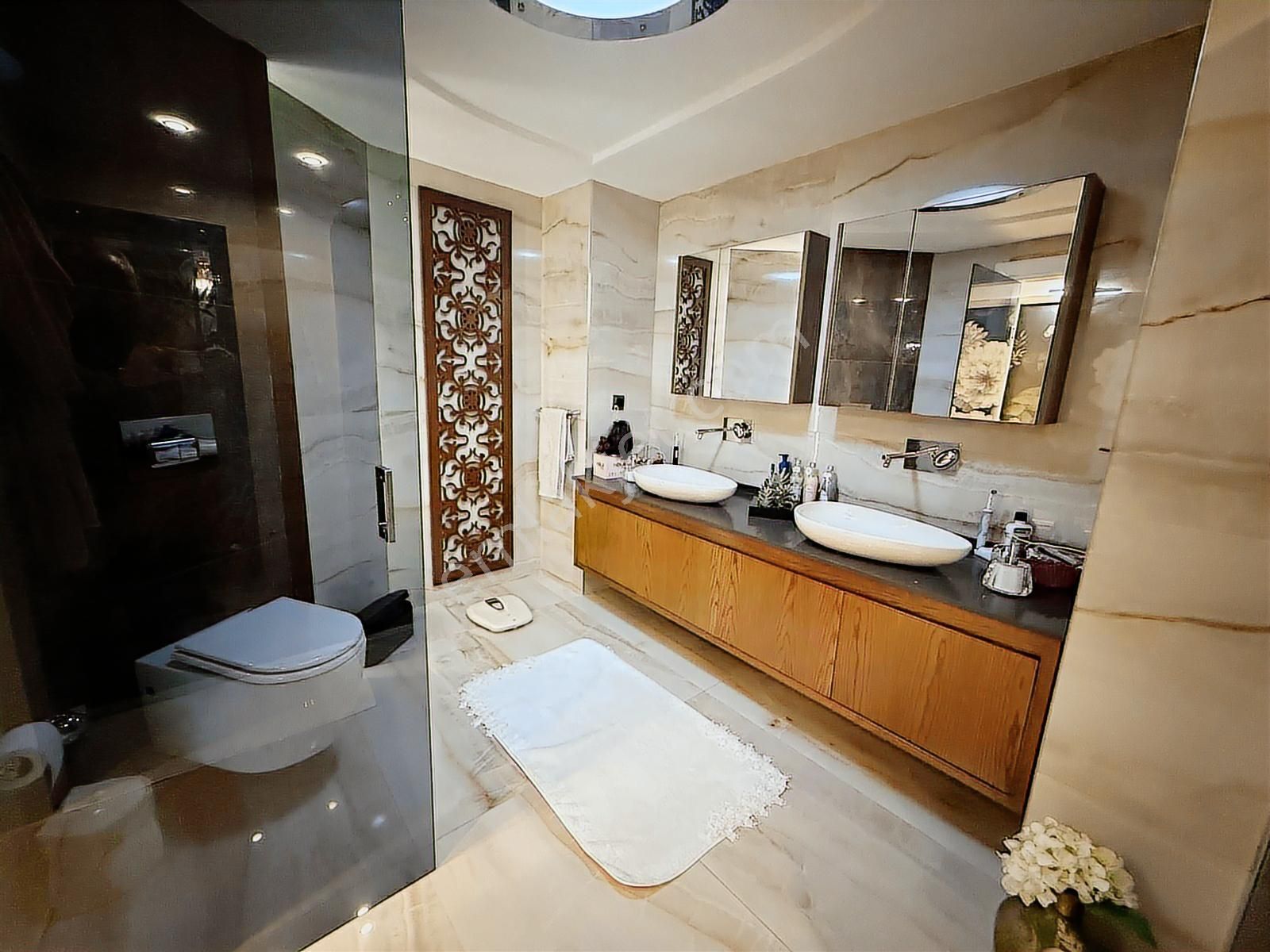 Balıkesir Değirmen Boğazı Sitesinde Satılık Havuzlu Lüks Villa - Görsel 7
