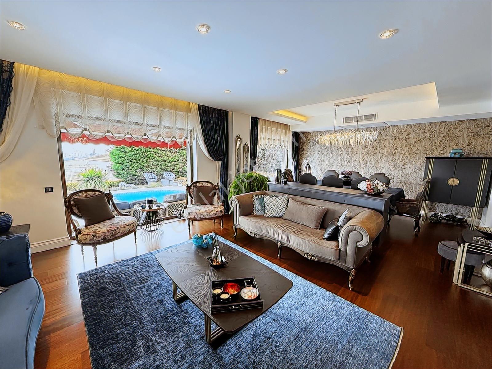 Balıkesir Değirmen Boğazı Sitesinde Satılık Havuzlu Lüks Villa - Görsel 24