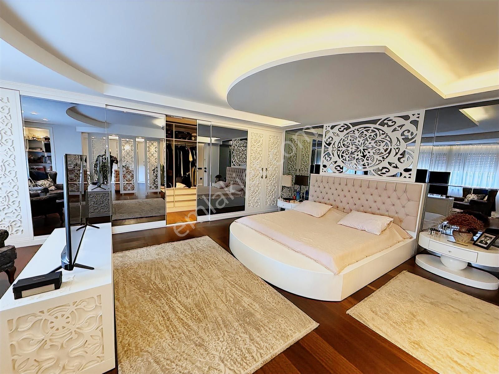 Balıkesir Değirmen Boğazı Sitesinde Satılık Havuzlu Lüks Villa - Görsel 35