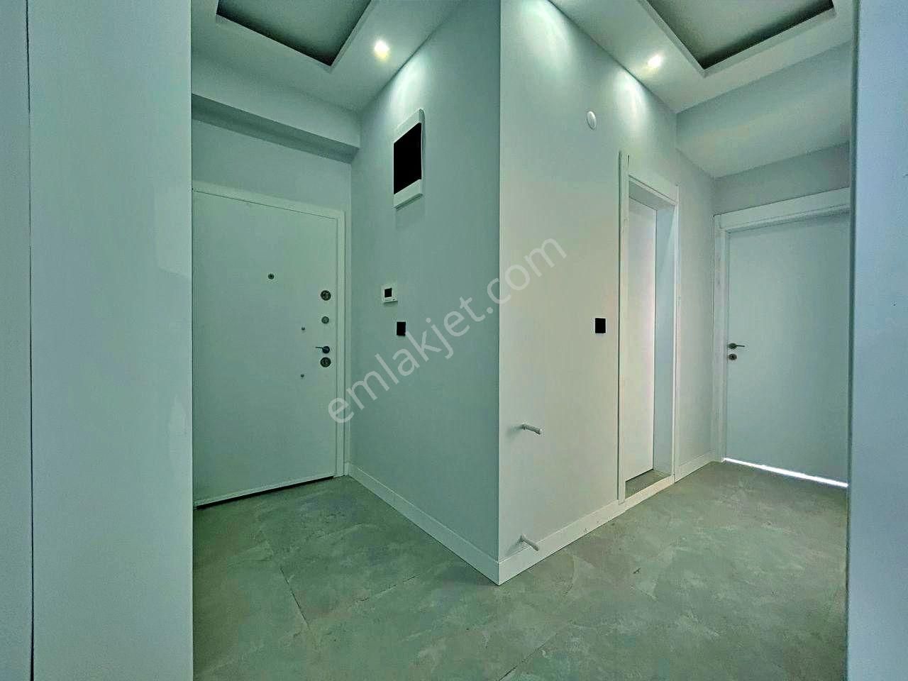 Uytundan Akçay'da Doğalgazlı Geniş Teraslı 4+1 Satılık Dubleks - Görsel 18