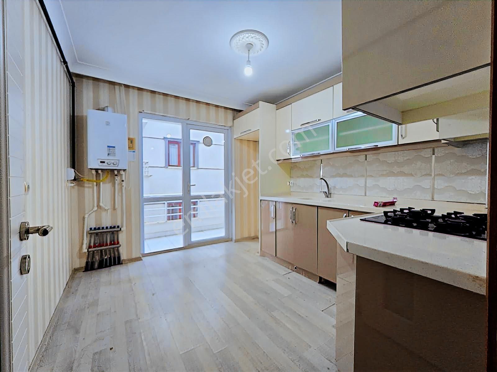 Topcu Mah Satılık 3+1 Asansörlü Yeni Bina Arakat Ön Cephe Daire - Görsel 33