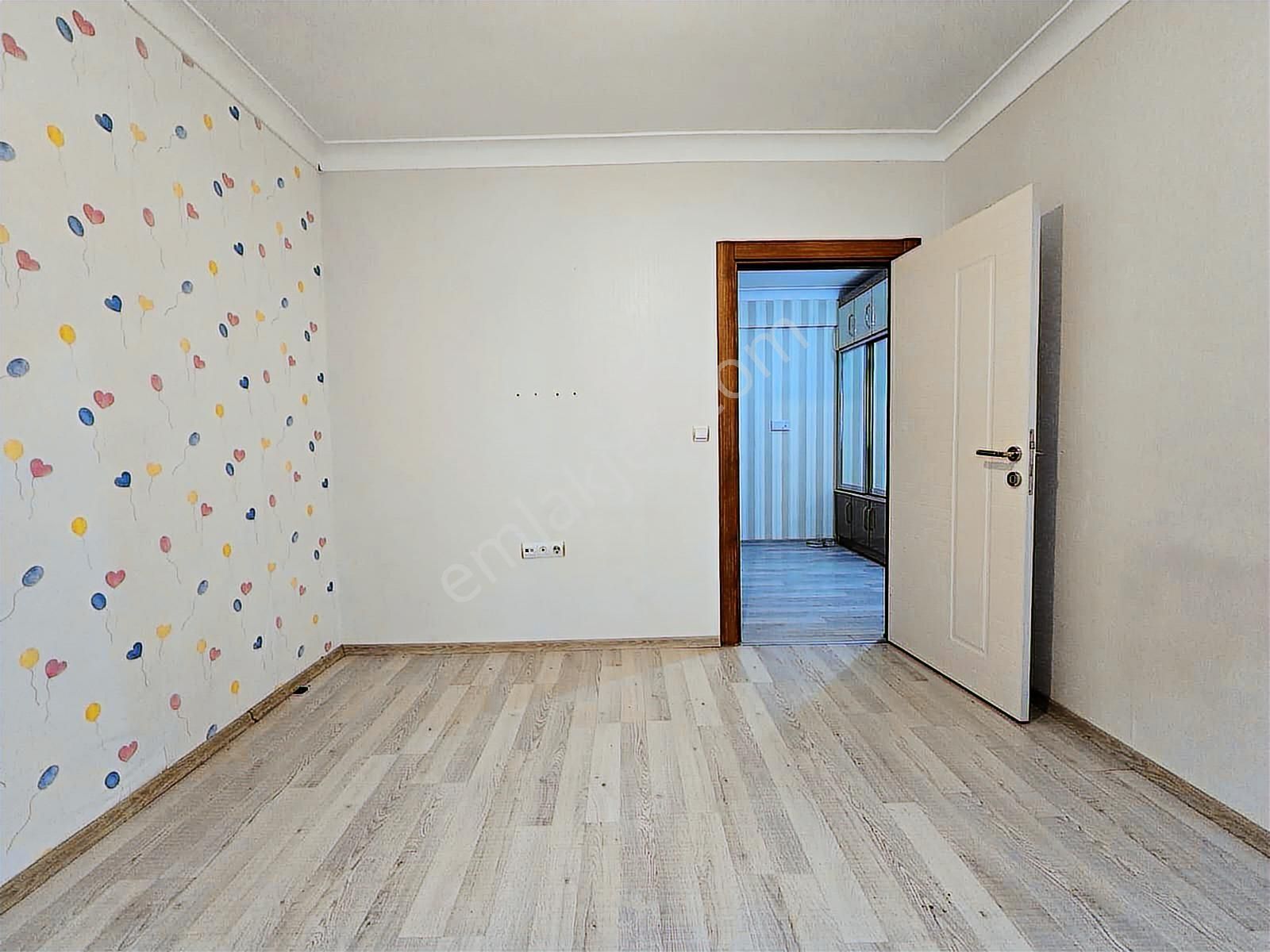 Topcu Mah Satılık 3+1 Asansörlü Yeni Bina Arakat Ön Cephe Daire - Görsel 3