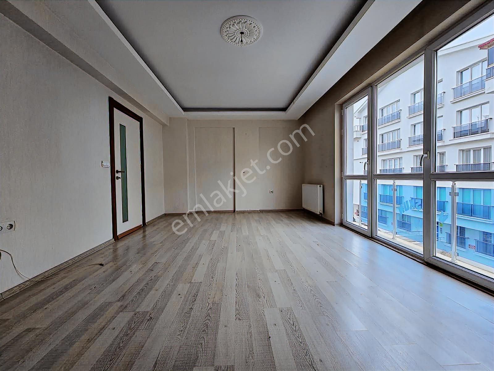 Topcu Mah Satılık 3+1 Asansörlü Yeni Bina Arakat Ön Cephe Daire - Görsel 2
