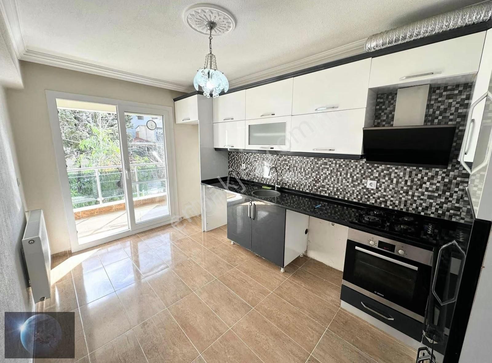 Buca Göksu Mah/de Kiralık 2+1 Arakat D.gazlı Geniş Daire