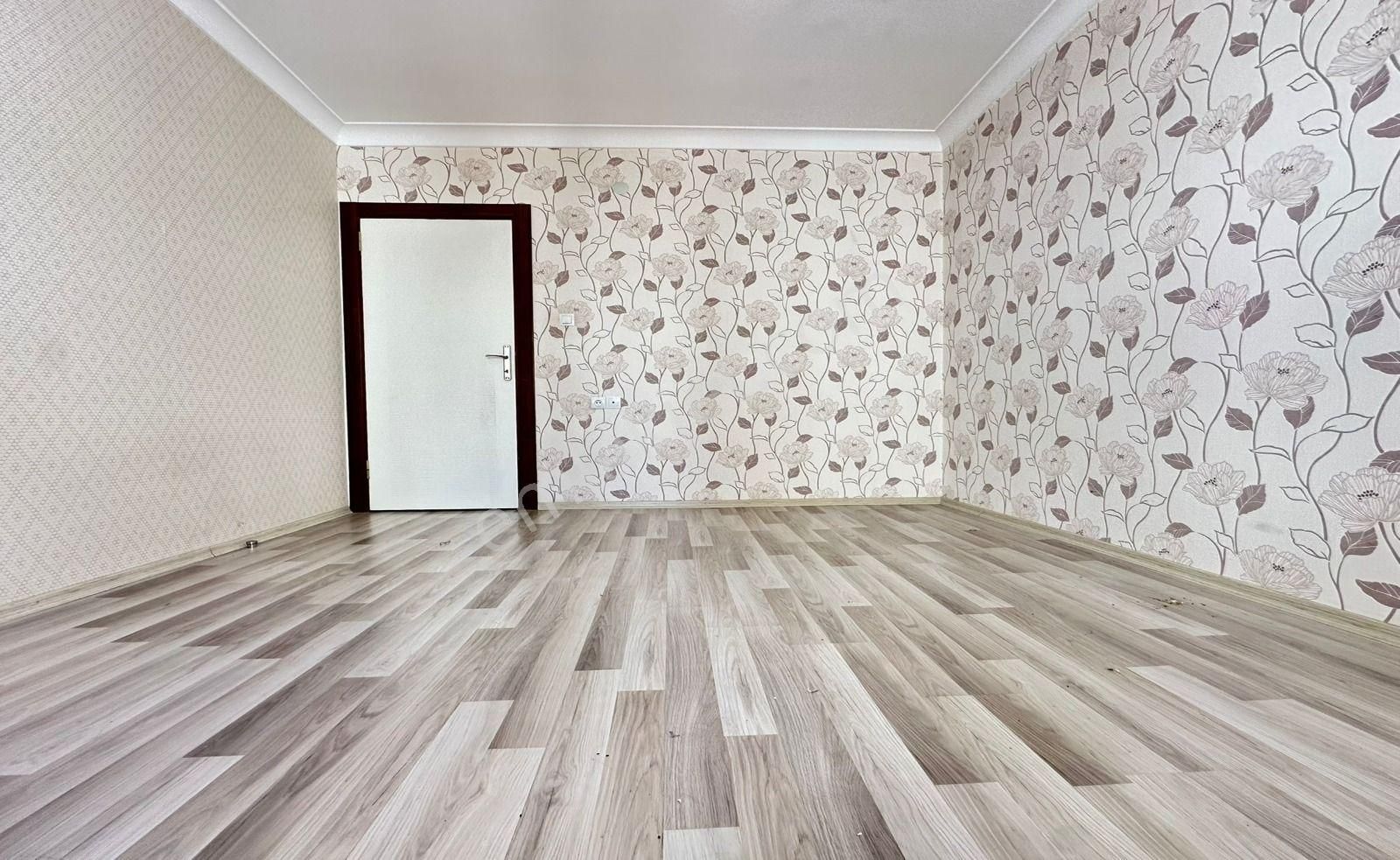 Başkent Caddesi Yakını Ara Kat Yapılı 3+1 - Görsel 12
