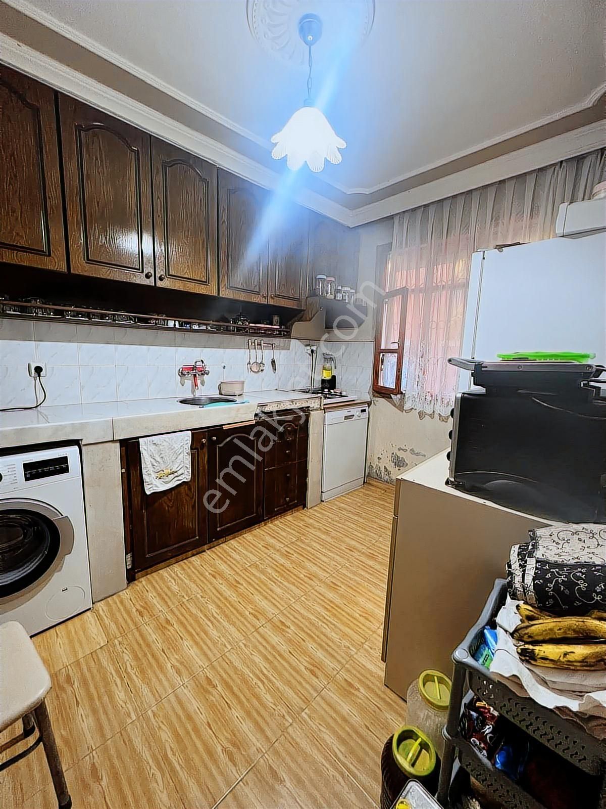 Aydınlar Mh. 3 Katlı Komle Satılık Müstakil Ev - Görsel 6