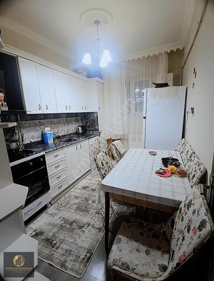 Yıldızkentte Lüks Yapılı Güneşli Satılık Yarı Bodrum Kat Daire.. - Görsel 4