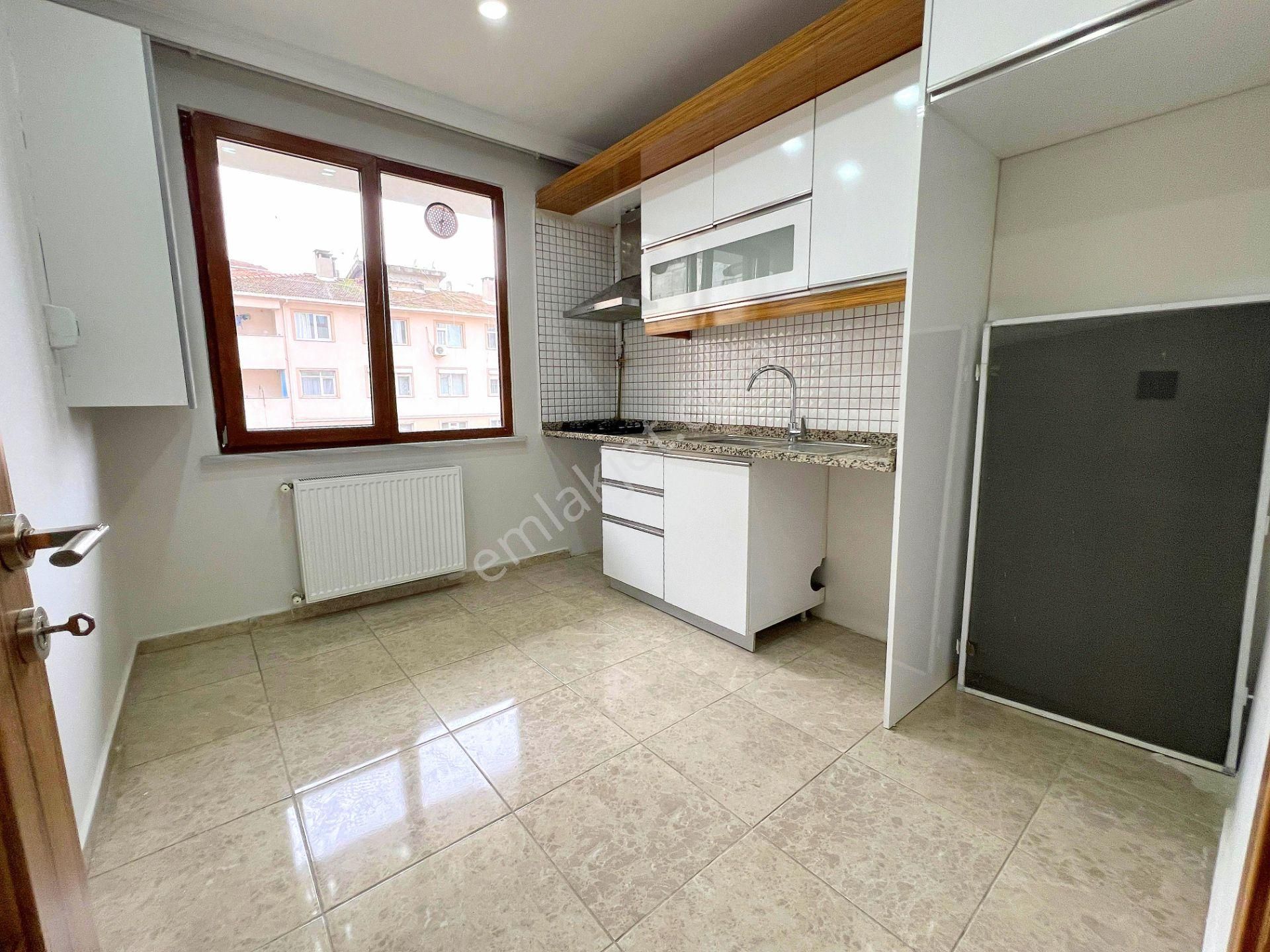 ▃birikim▃ Bostancı Sınırında Ayrı Mutfaklı Ara Kat Boş Lüks 2+1! - Görsel 9