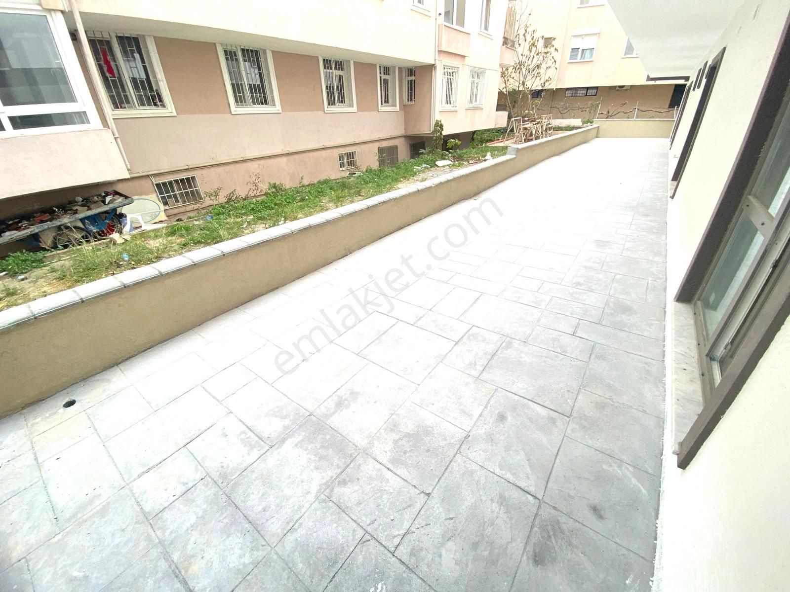 Altıntepe'de Ulaşıma Yakın, Teraslı, 50m2 Net, Sıfır 1+1 - Görsel 22