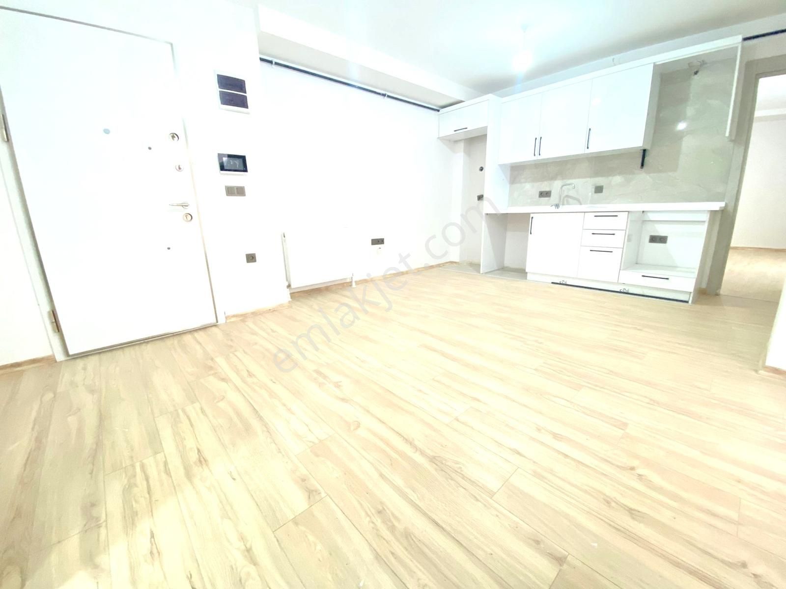 Altıntepe'de Ulaşıma Yakın, Teraslı, 50m2 Net, Sıfır 1+1 - Görsel 15