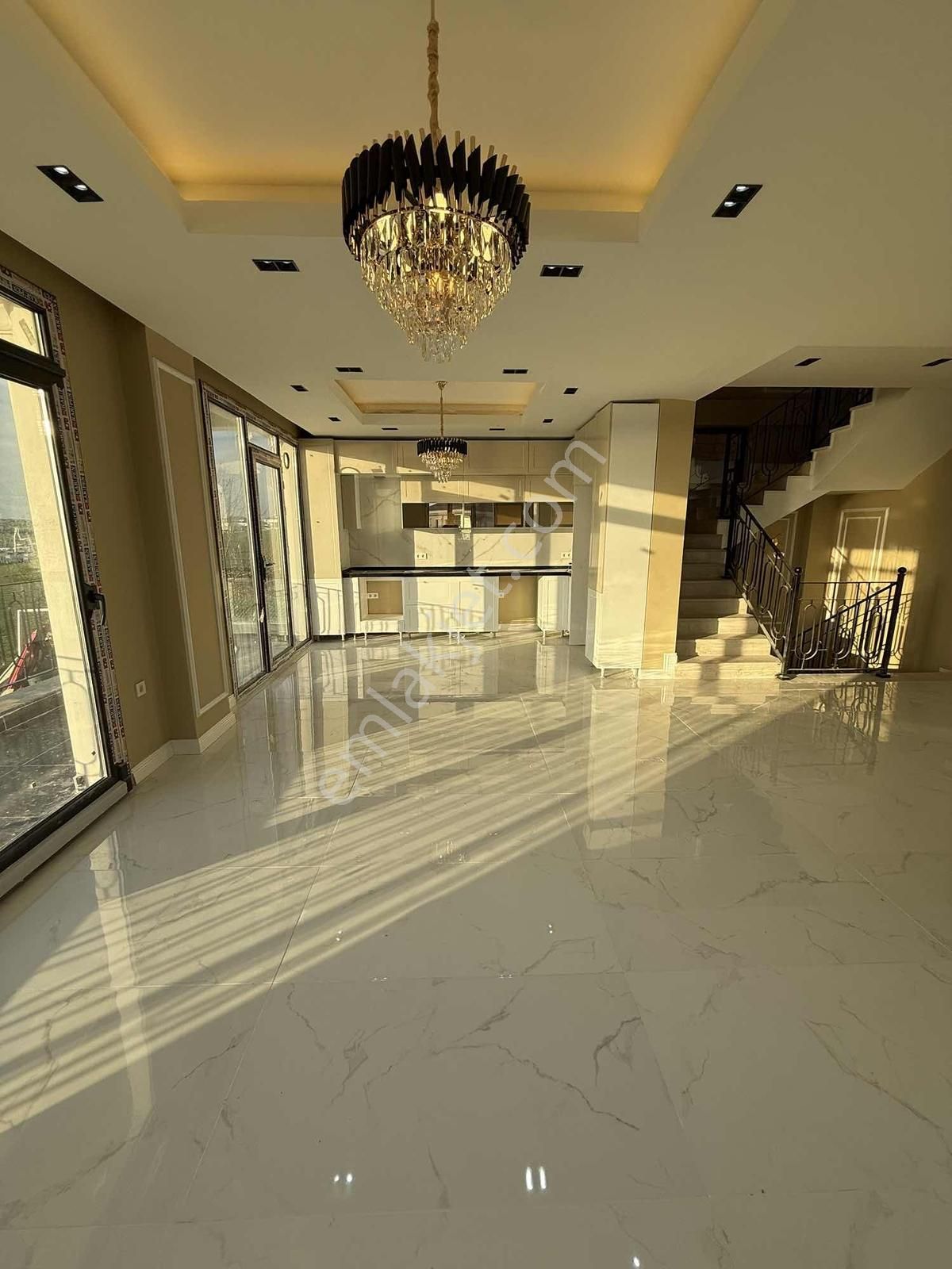 Güzelcede Satılık Panoramik Deniz Manzaralı 6+2 Müstakil Villa - Görsel 19