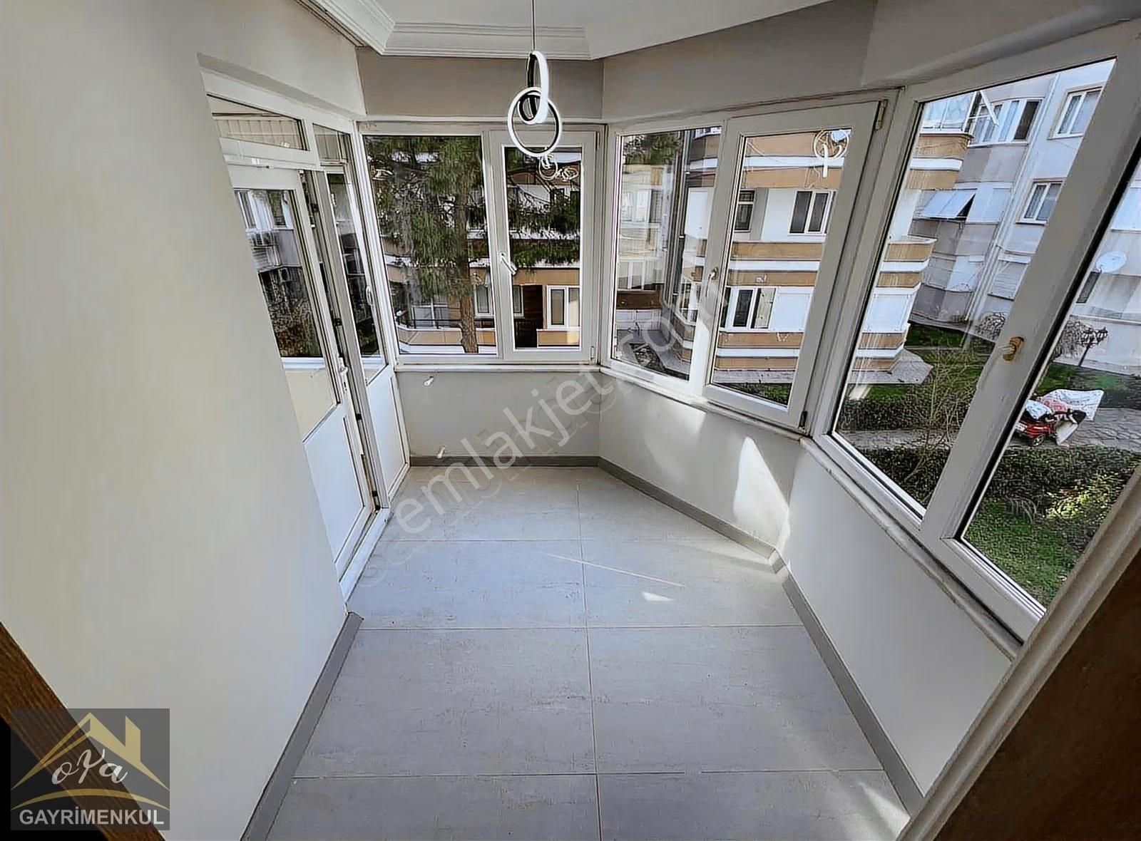 Akçay Oya Gayrimenkul'den Merkez'de Masrafsız Ara Kat 2+1 Daire - Görsel 23