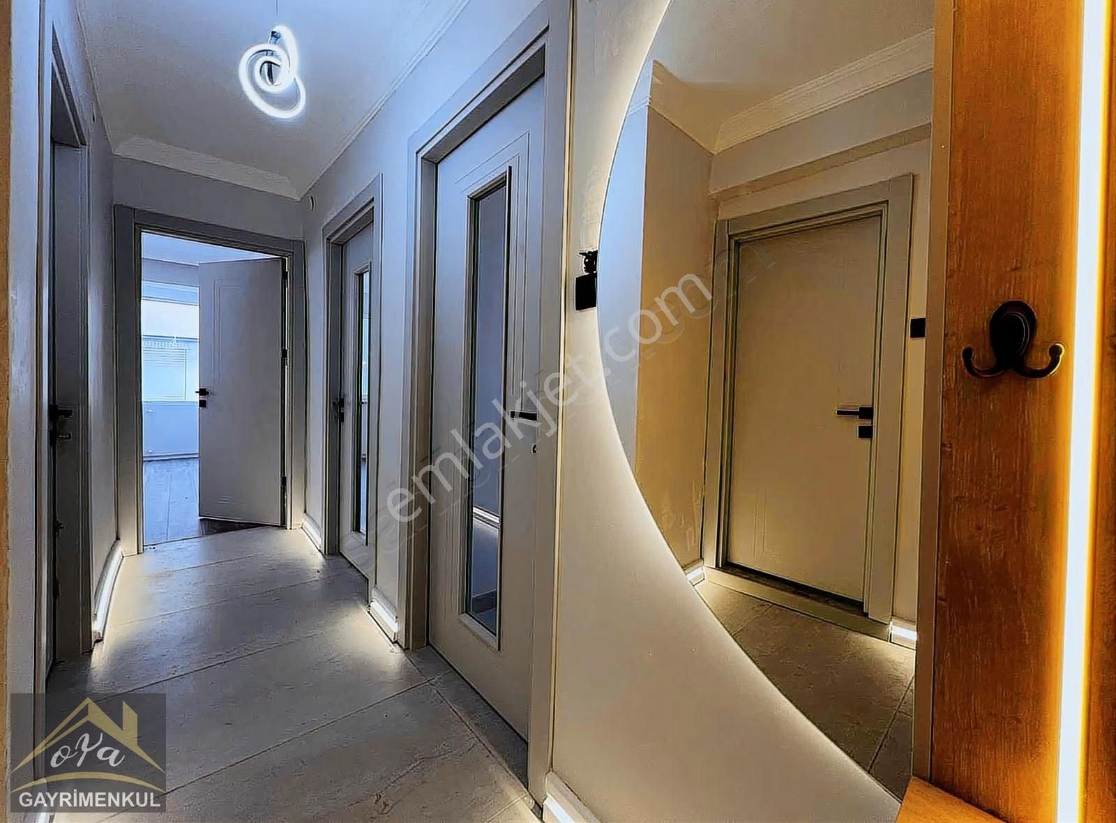 Akçay Oya Gayrimenkul'den Merkez'de Masrafsız Ara Kat 2+1 Daire - Görsel 4