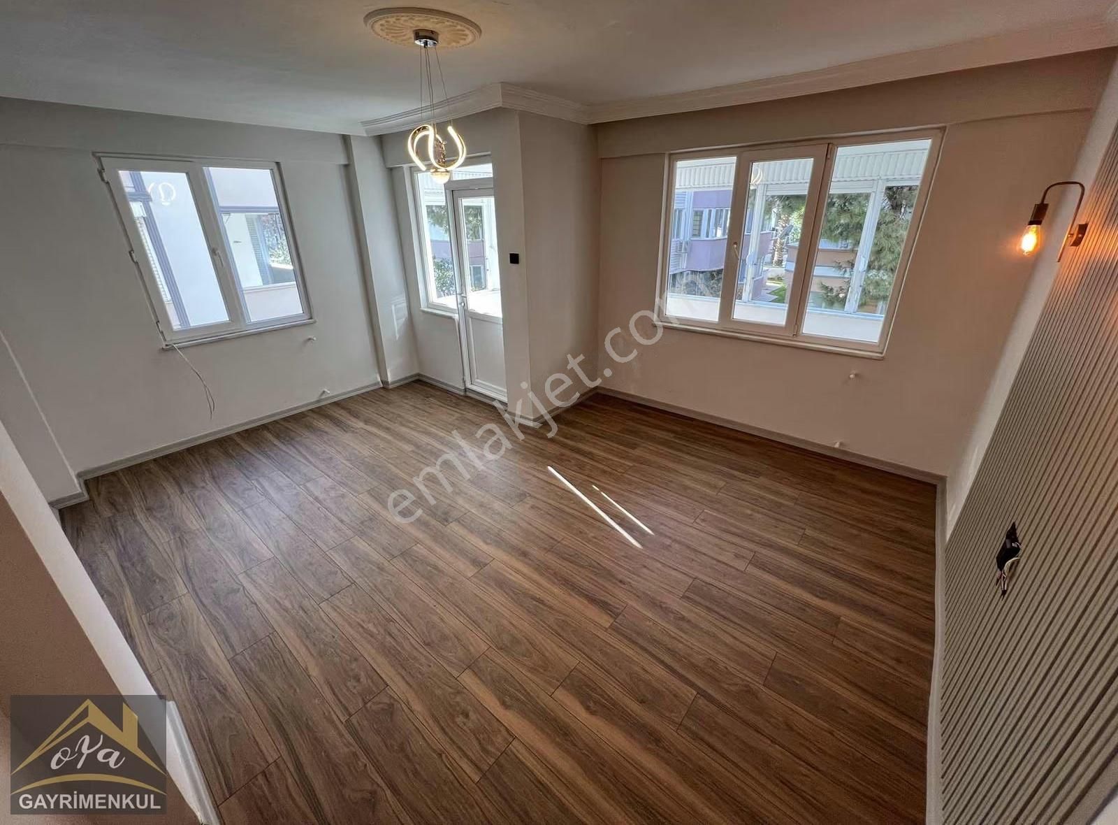 Akçay Oya Gayrimenkul'den Merkez'de Masrafsız Ara Kat 2+1 Daire - Görsel 7