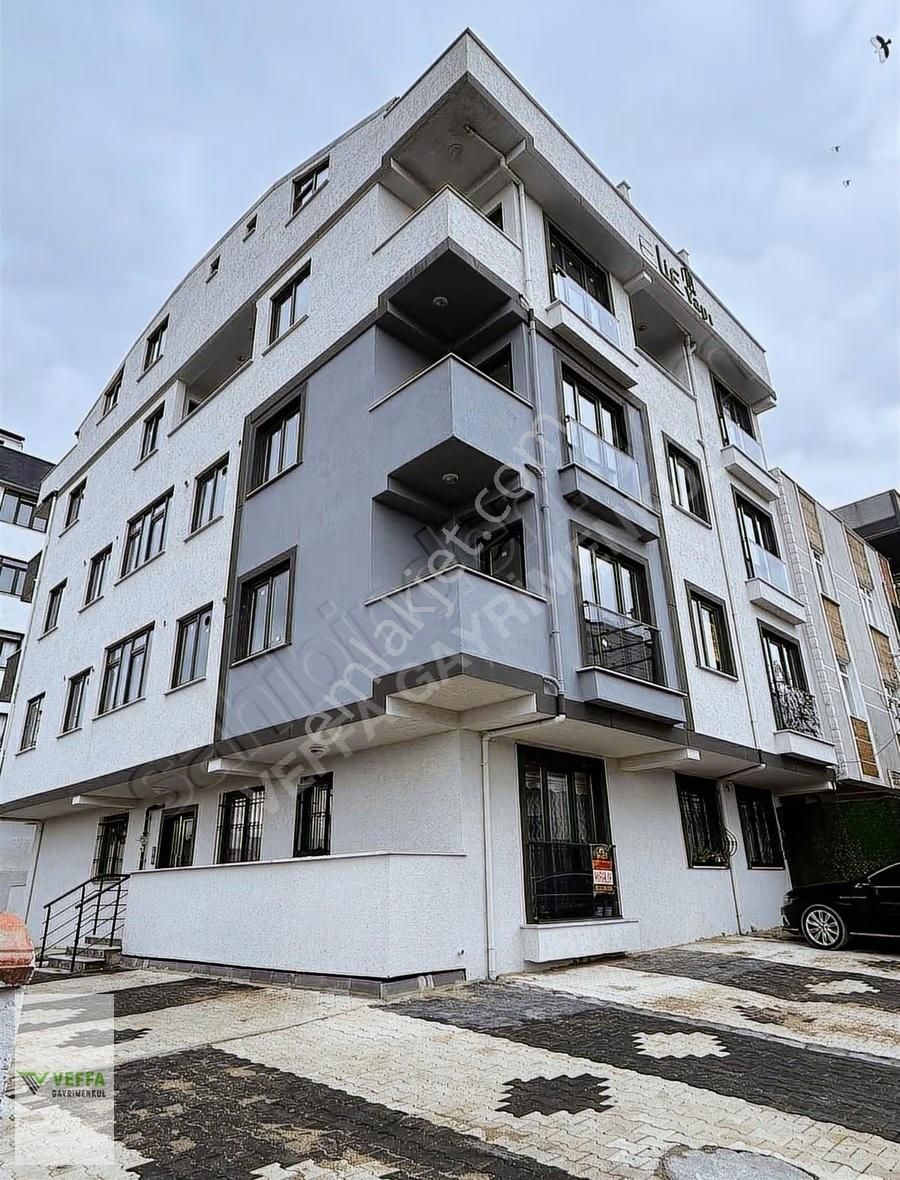 Çayırova Akse Bölgesinde 130 M2 3+1 Daire