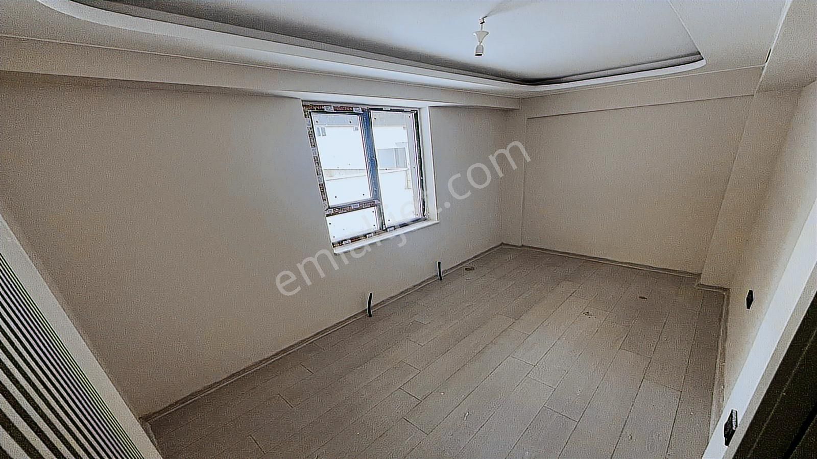 Yenikent Emlak'tan Mükemmel Lokasyonda 1+1 Lüx Muhteşem İşçilik - Görsel 36