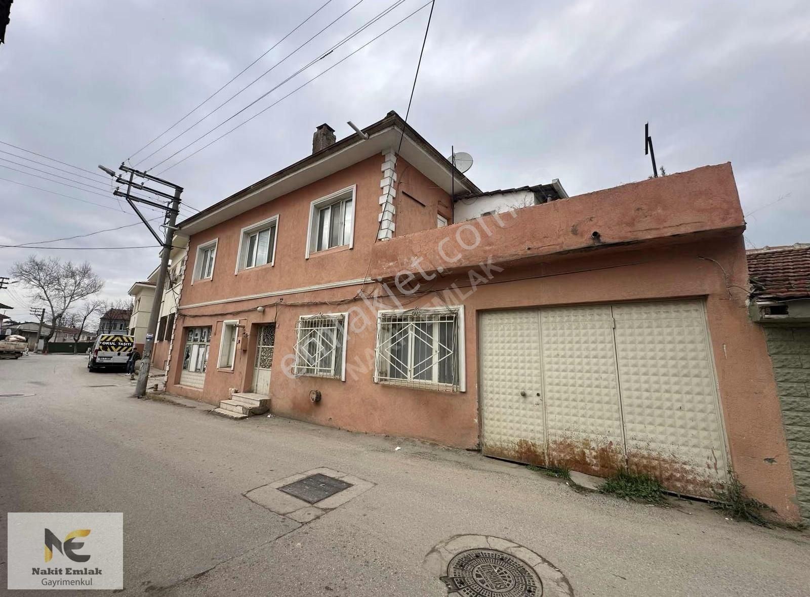 Yenişehir'in Tam Kalbinde Komple Satılık Fırsat 2 Daire 2 Dükkan - Görsel 6