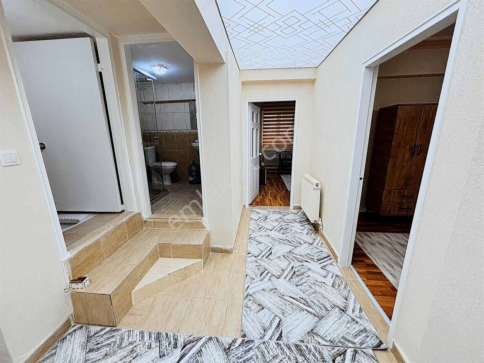 Topçu Mah Yüksek Kira Getirili Satılık 2+1 Eşyalı Girişkat Daire - Görsel 9