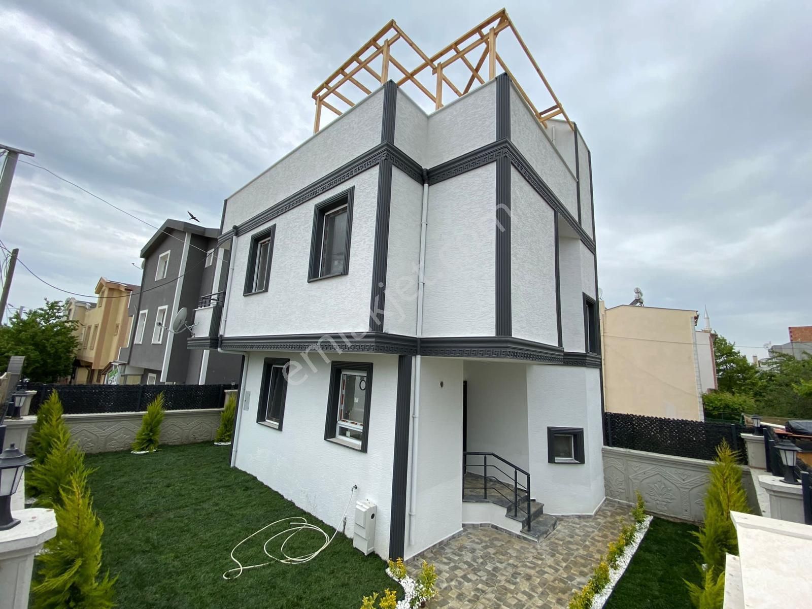 Tekirdağ Dereağzı Mah De Kartallardan Uygun Villa - Görsel 26