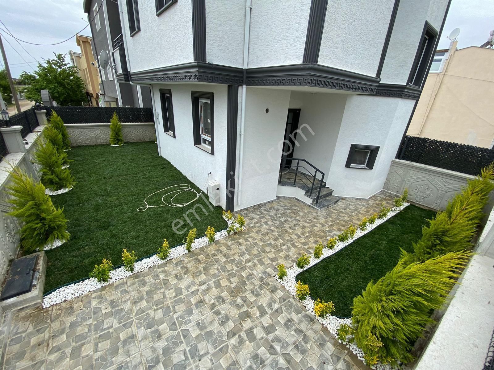 Tekirdağ Dereağzı Mah De Kartallardan Uygun Villa - Görsel 4