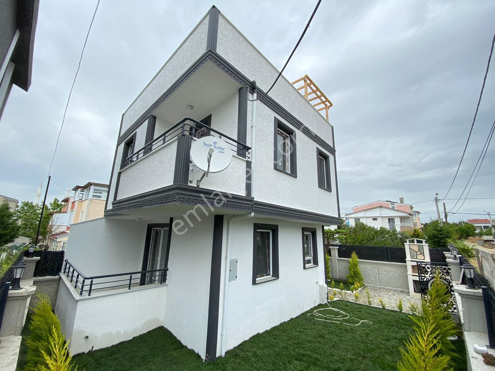 Tekirdağ Dereağzı Mah De Kartallardan Uygun Villa - Görsel 28