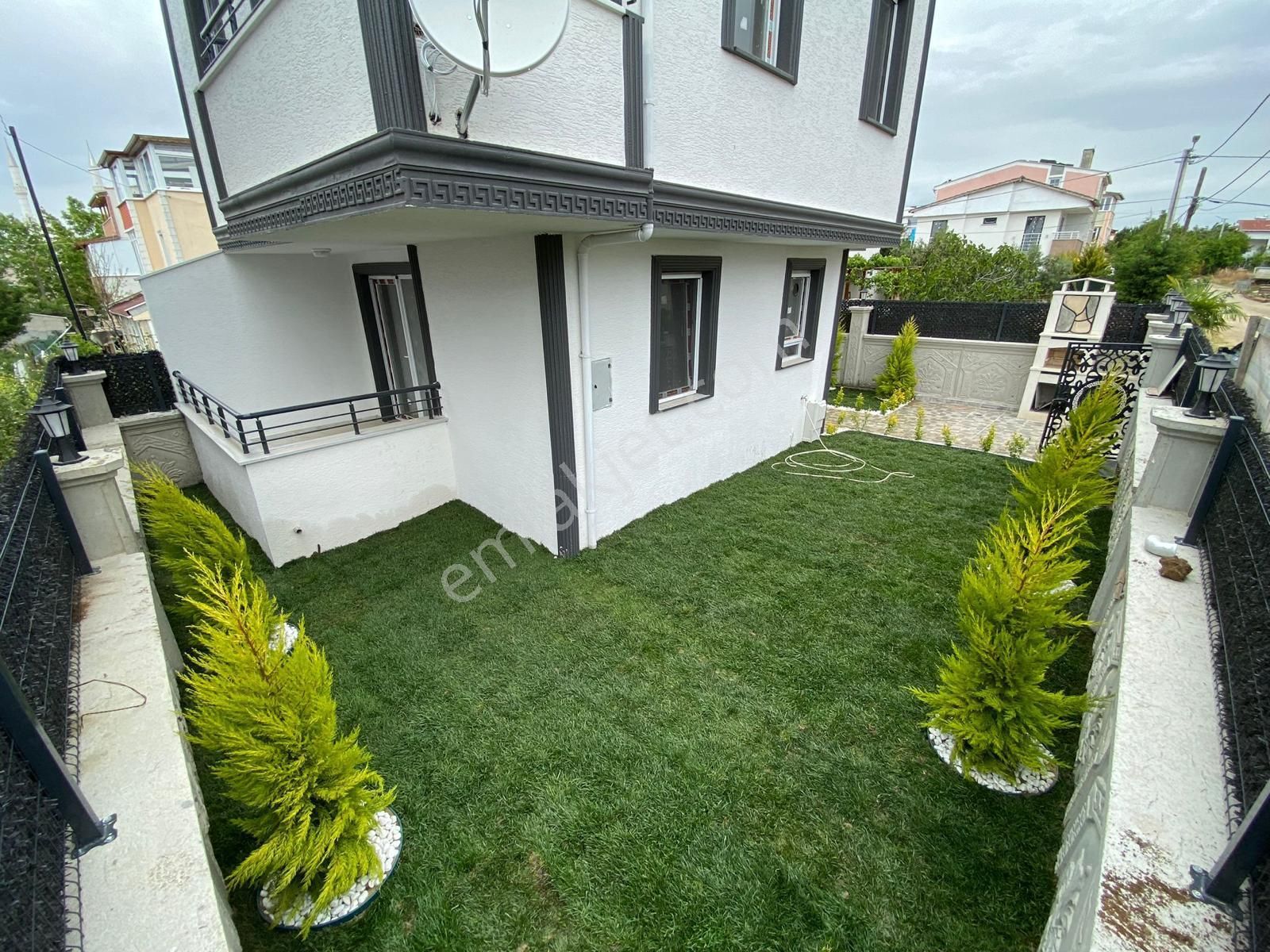 Tekirdağ Dereağzı Mah De Kartallardan Uygun Villa - Görsel 8