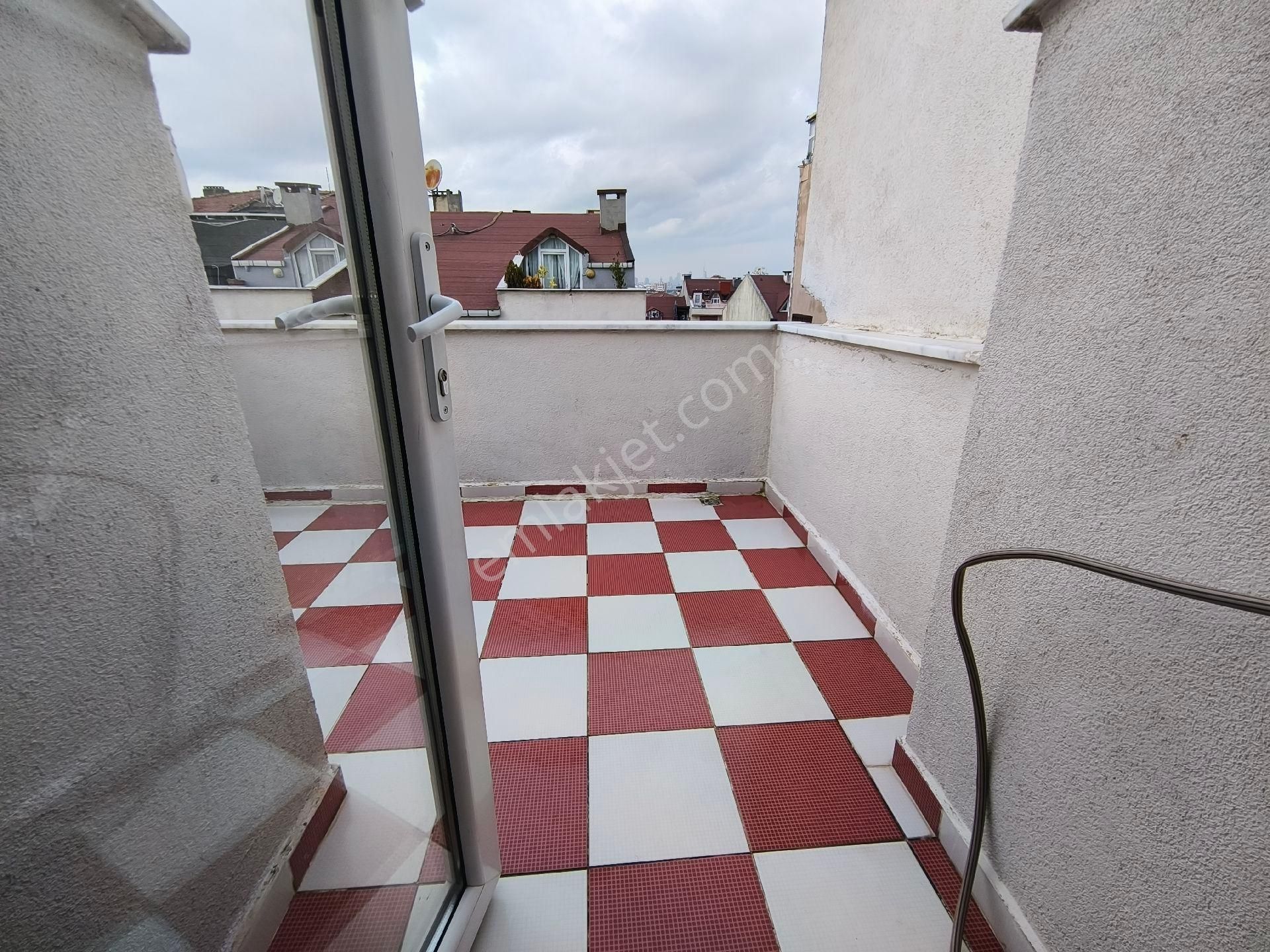 Güneyden Metroya 15 Dakika Yürüme 2+2.145m2 Dubleks Aire - Görsel 28