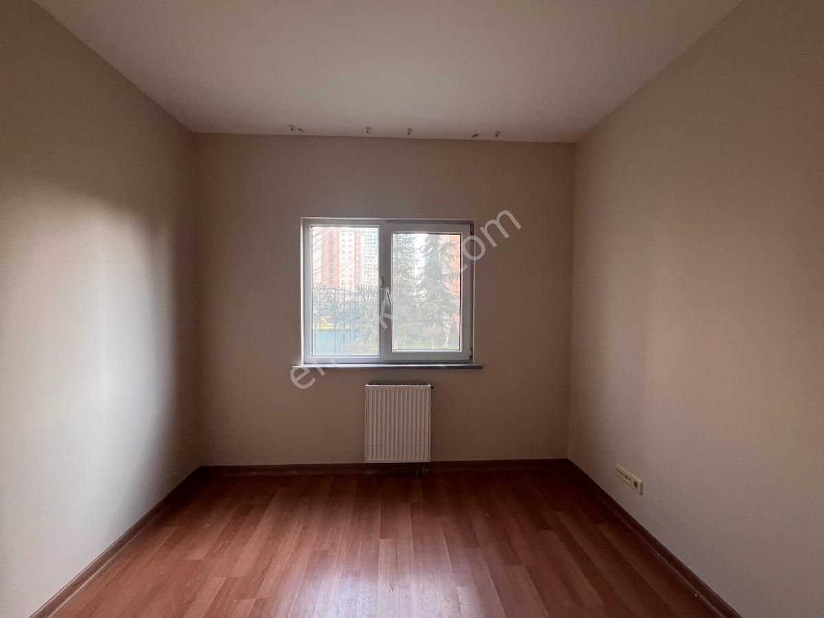 Bahçeşehir Ispartakule Olimpos Sitesinde 3+1 Kiralık 168m2 Daire - Görsel 23