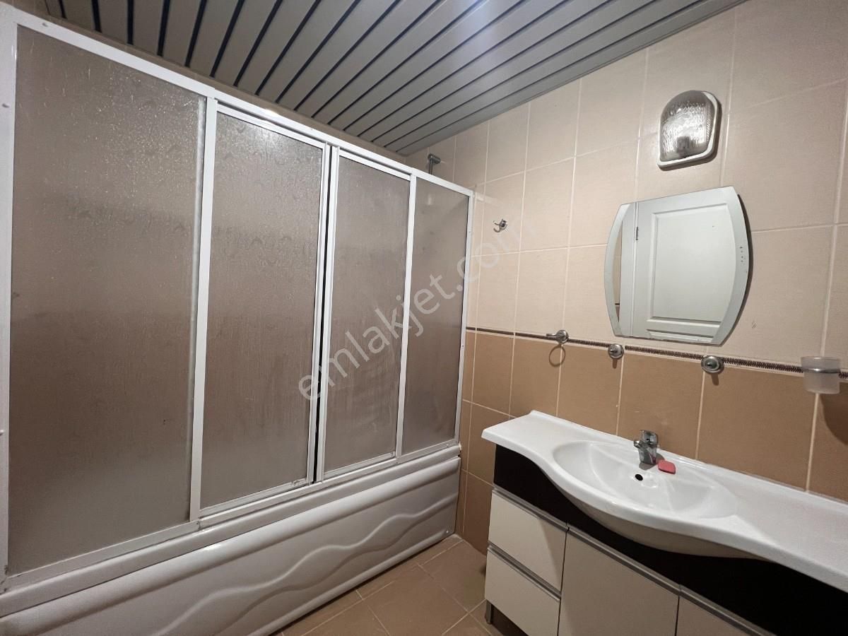 Bahçeşehir Ispartakule Olimpos Sitesinde 3+1 Kiralık 168m2 Daire - Görsel 11