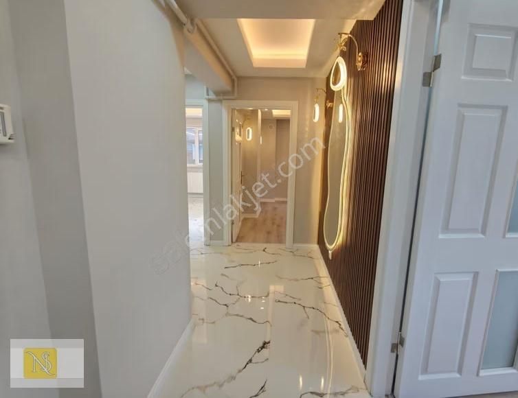 Nş Gayrimenkul Den Satılık Tramvaya Cephe Satılık Daire - Görsel 4